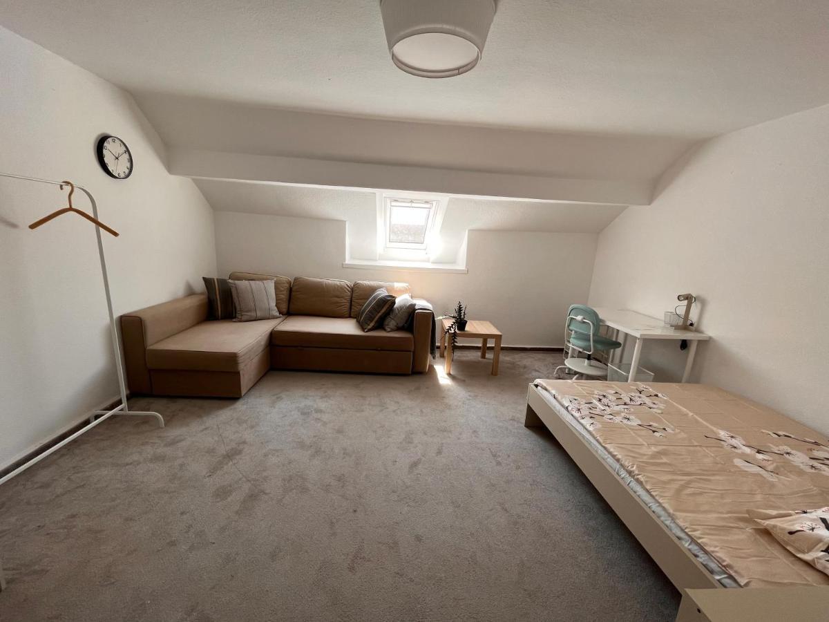 Ein Schoenes Zimmer In Kiel Extérieur photo